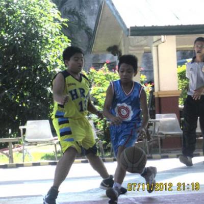 basketball-and-volleyball-varsities-2012